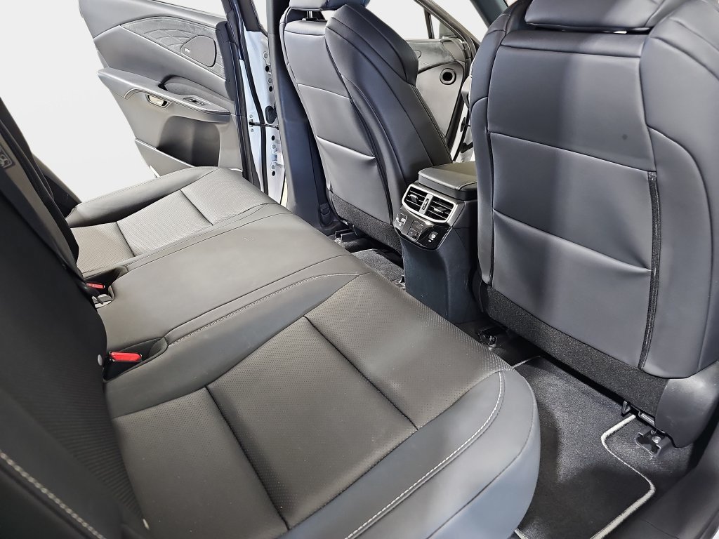 Used 2024 Lexus RX 350 F Sport w/ Convenience Package AWD/4WD image 11
