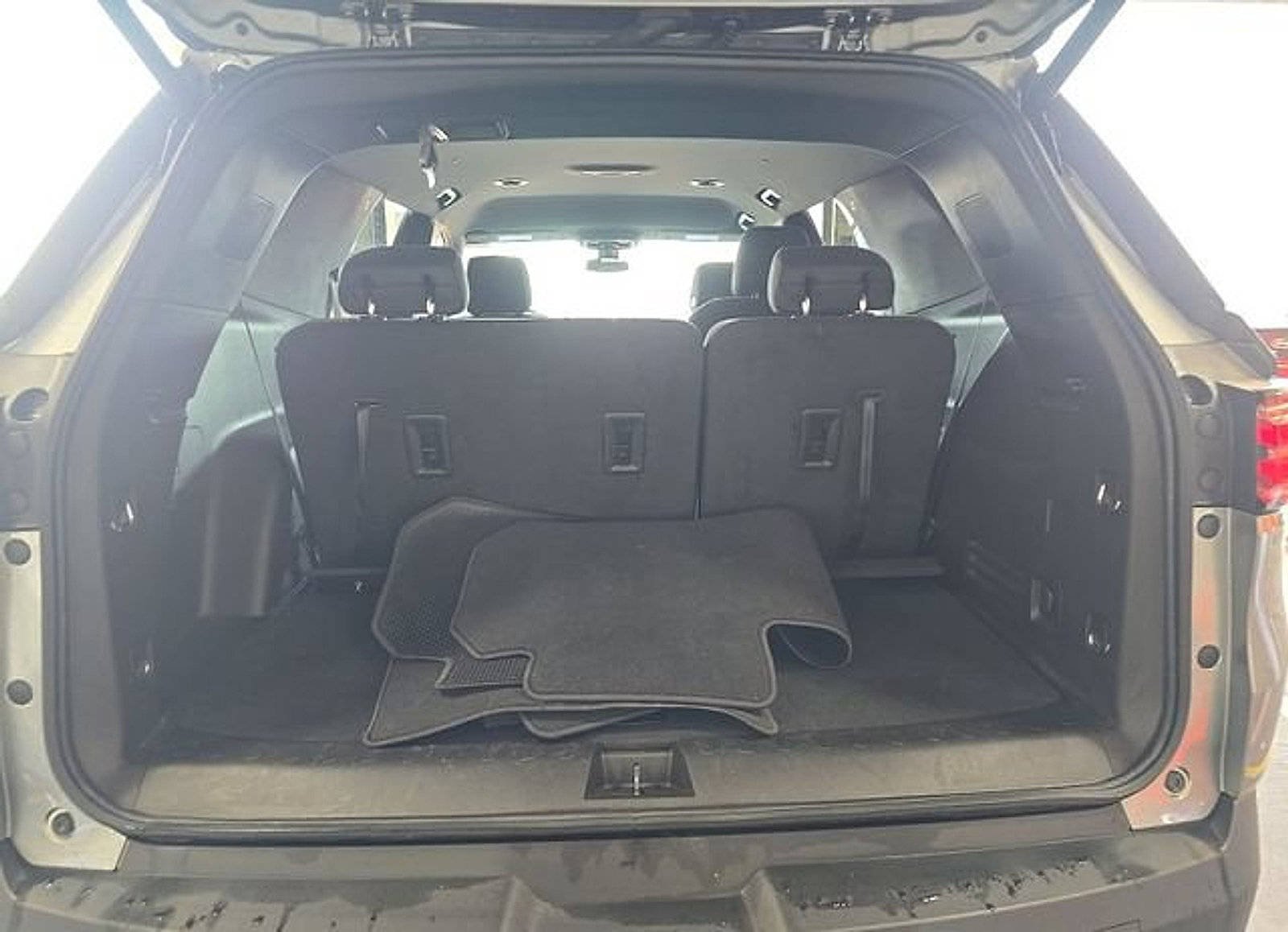 Certified 2023 Chevrolet Traverse LT AWD/4WD image 11
