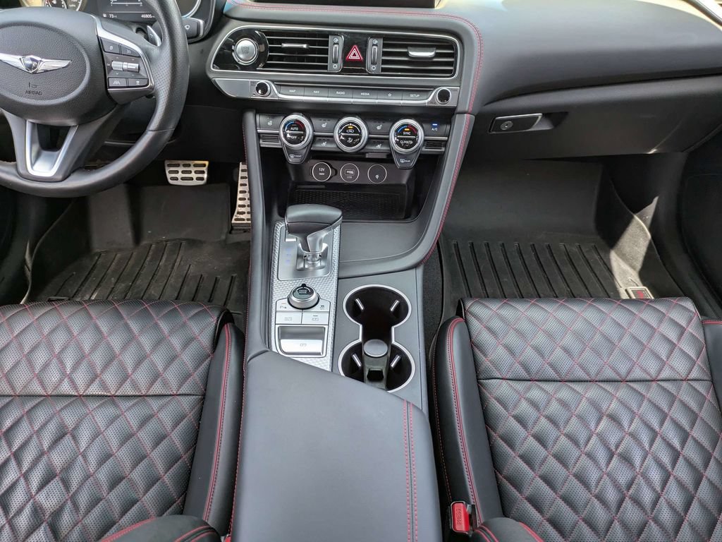 Used 2022 Genesis G70 3.3T RWD image 19
