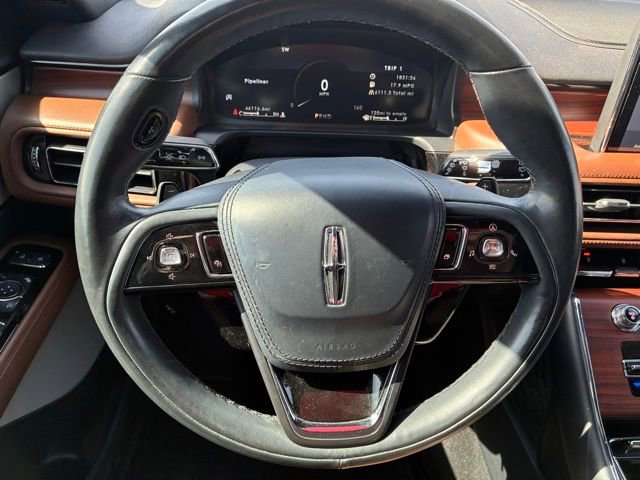 Used 2023 Lincoln Aviator Reserve w/ Equipment Group 201A image 13