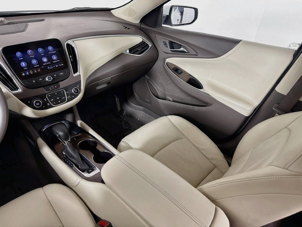 Used 2024 Chevrolet Malibu LT FWD image 24