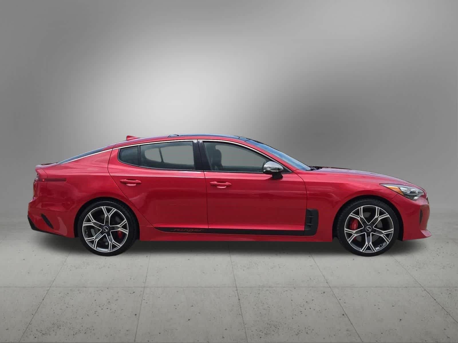Used 2018 Kia Stinger GT2 RWD image 7