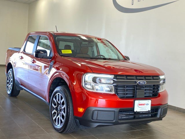 Used 2024 Ford Maverick Lariat AWD/4WD image 2