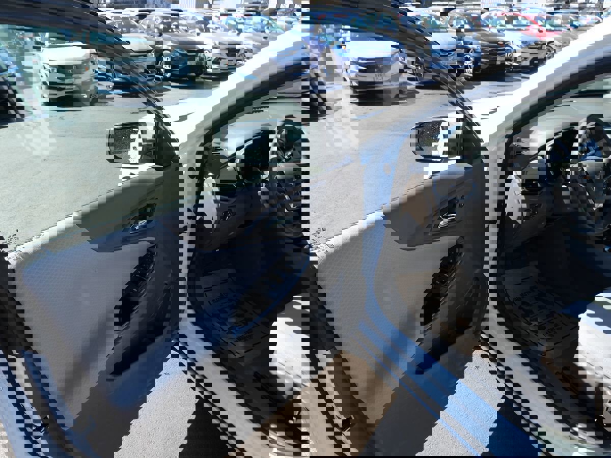 Used 2021 Chevrolet Malibu LS image 15