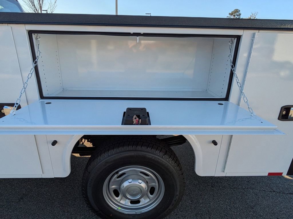 New 2026 Ford F250 XL image 8