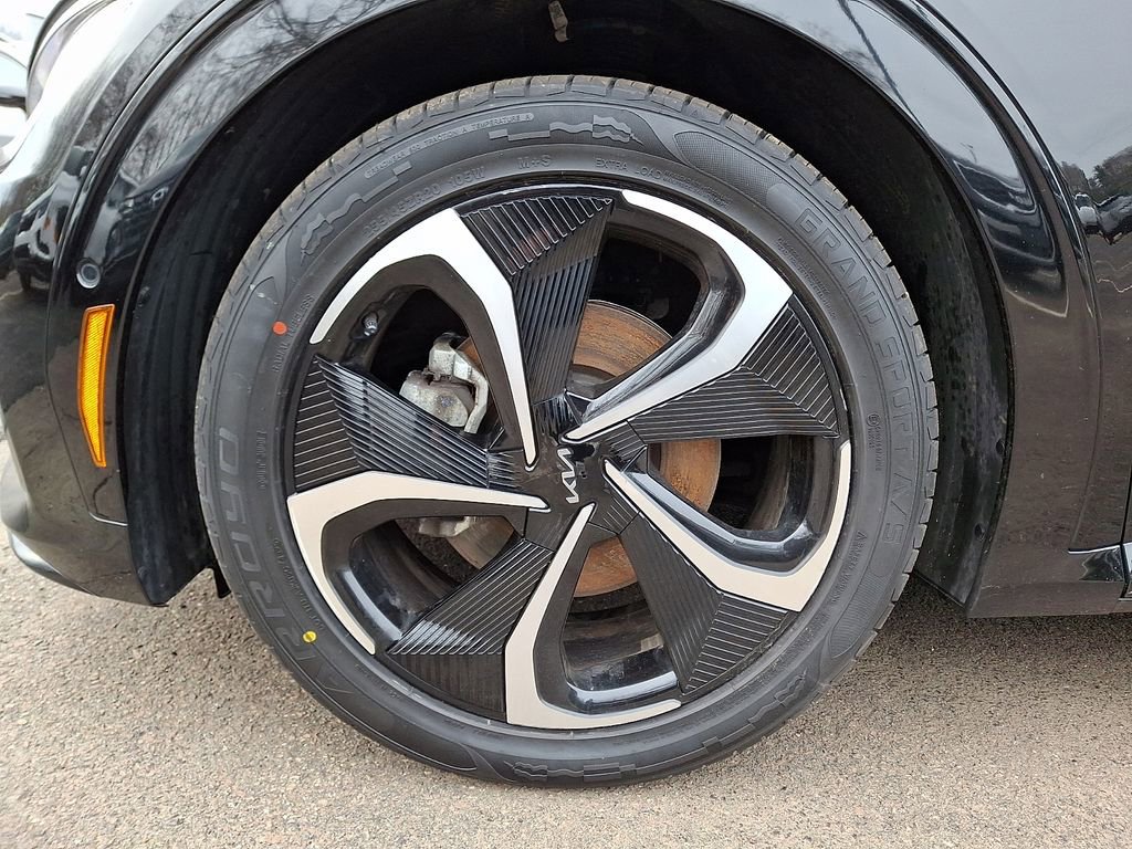 Used 2023 Kia EV6 GT-Line w/ GT-Line Suede Seat Package image 8