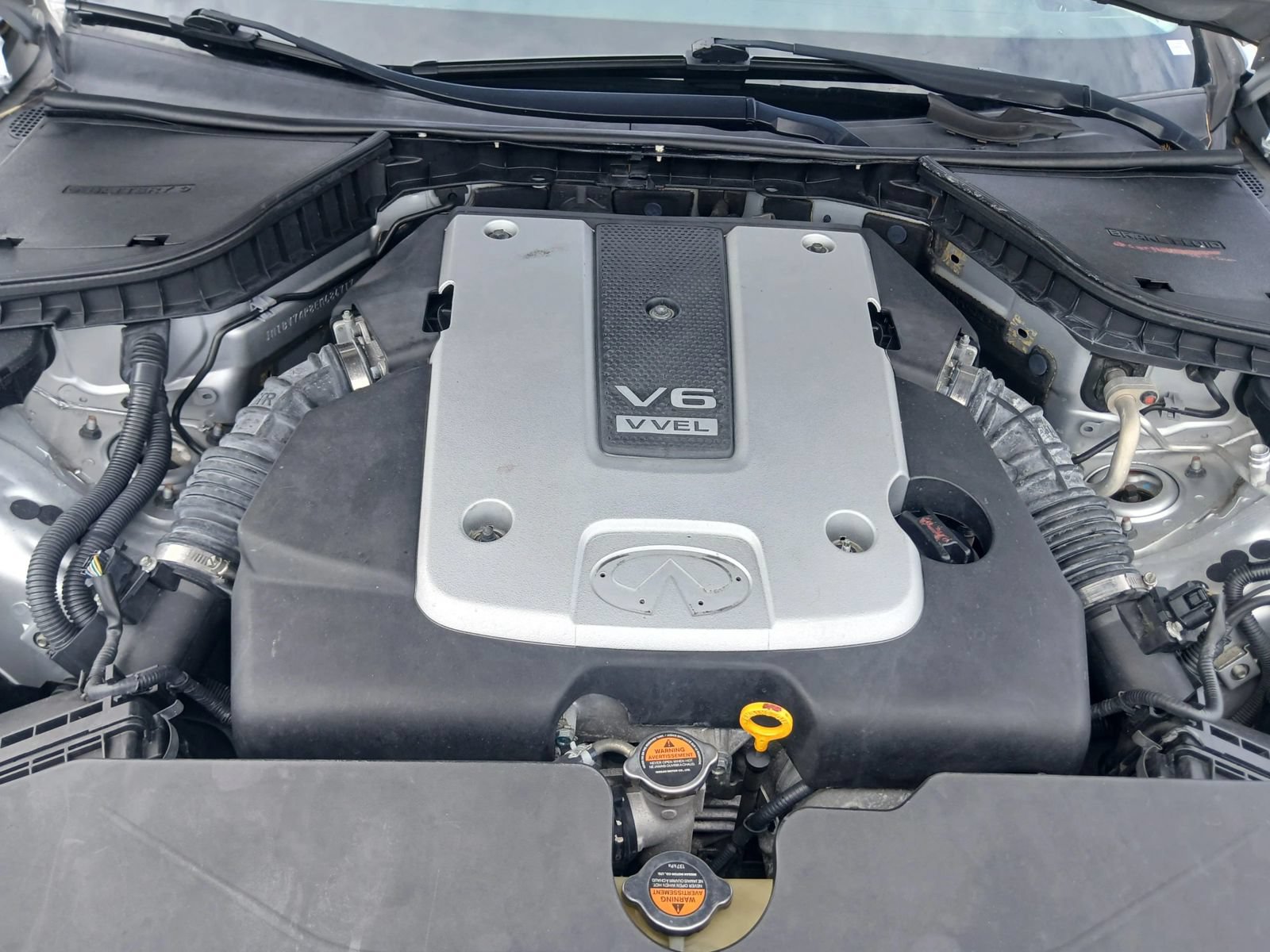 Used 2014 INFINITI Q50 Premium w/ Spare Tire Package RWD image 20