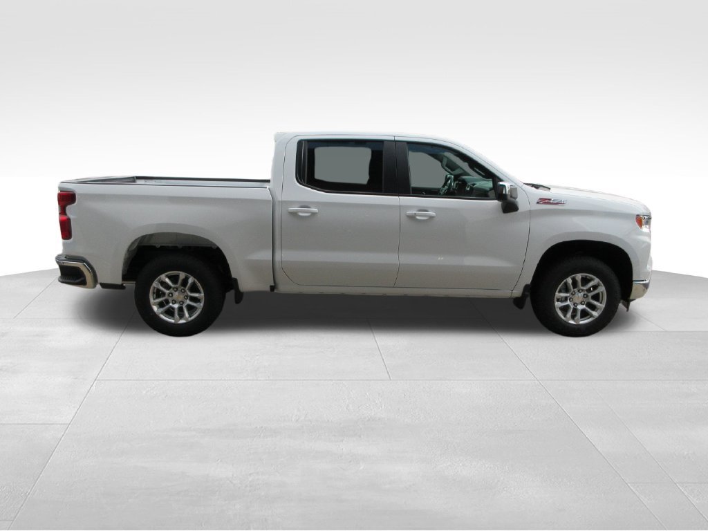 New 2026 Chevrolet Silverado 1500 LT w/ Z71 Off-Road Package AWD/4WD image 7