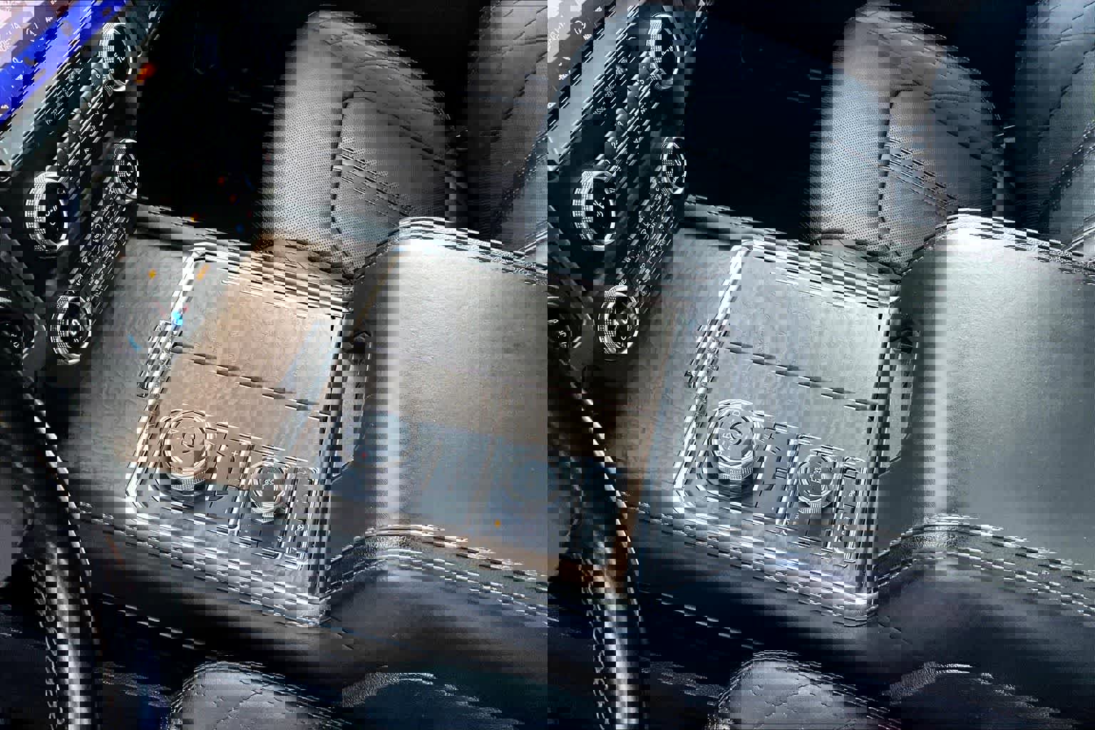 Used 2021 Ford Expedition Platinum AWD/4WD image 17