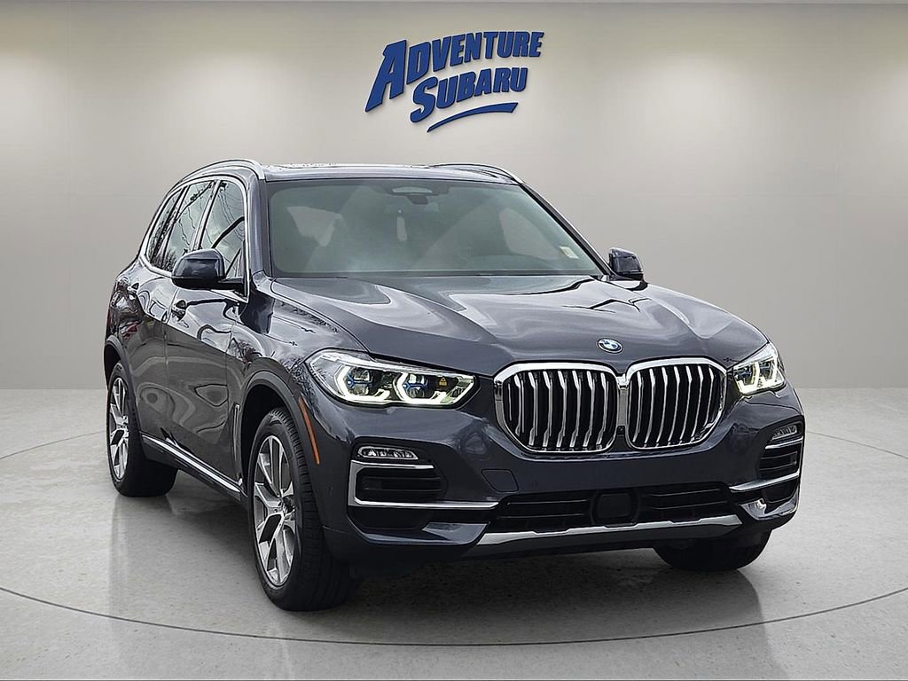 Used 2021 BMW X5 xDrive40i w/ Executive Package image 1