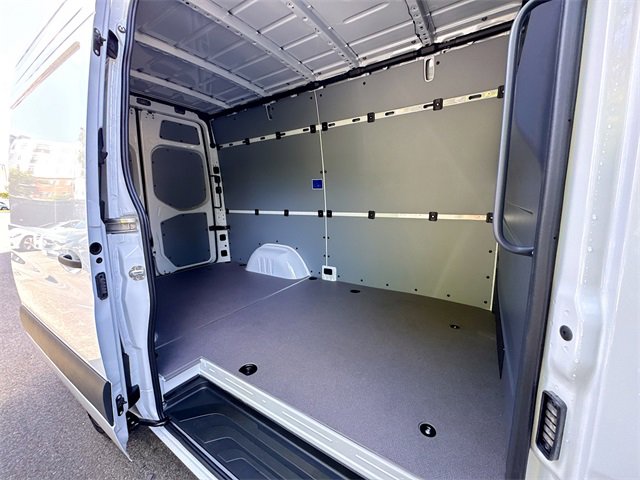 New 2025 Mercedes-Benz Sprinter 2500 image 6