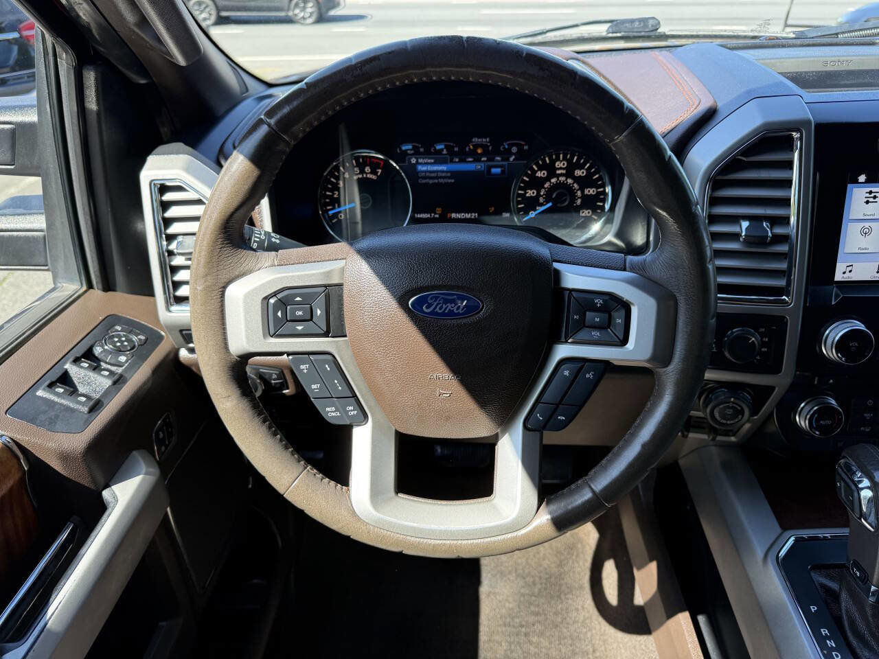 Used 2016 Ford F150 King Ranch w/ Equipment Group 601A Luxury AWD/4WD image 18