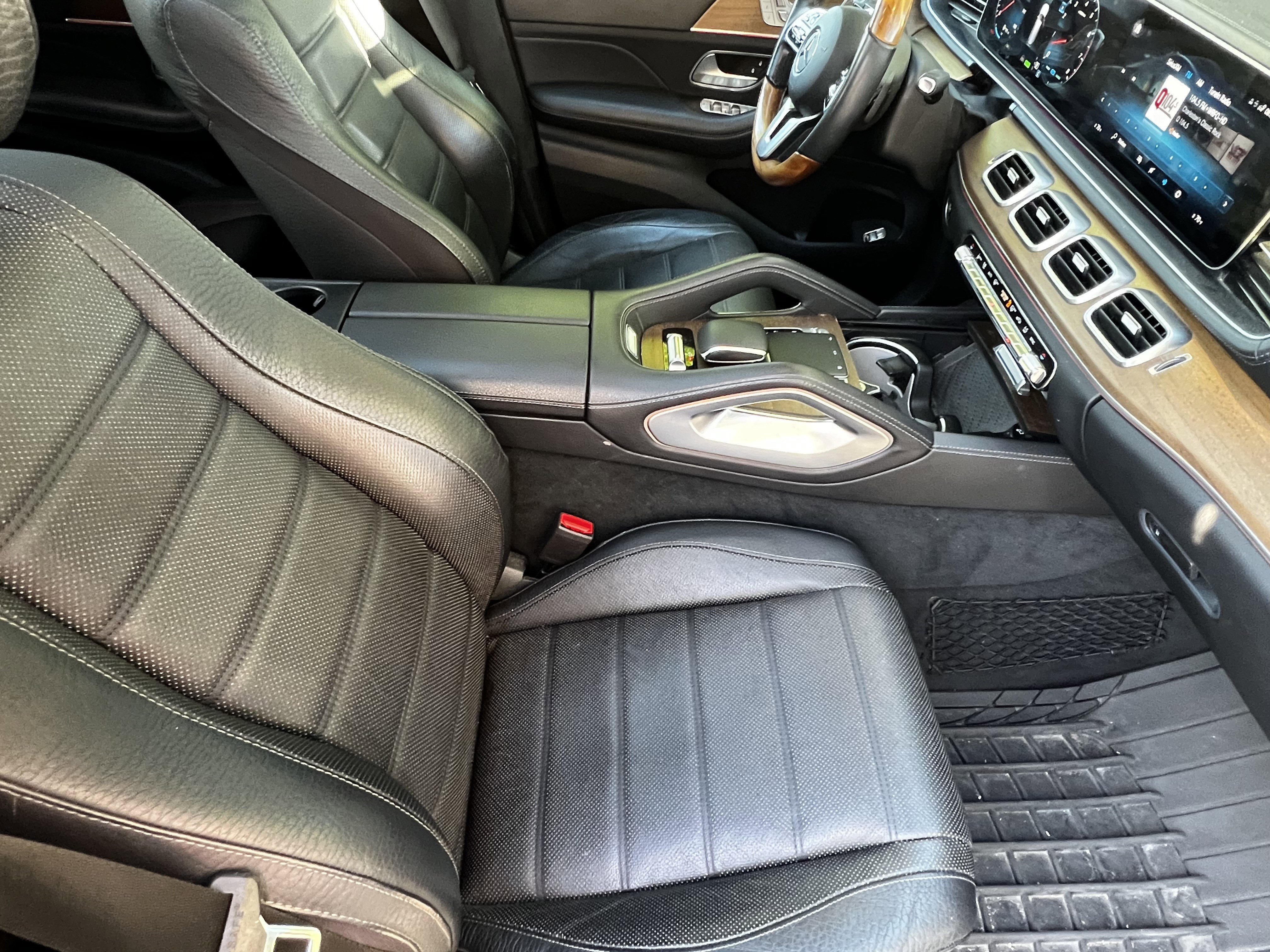 Used 2020 Mercedes-Benz GLS 580 4MATIC image 45