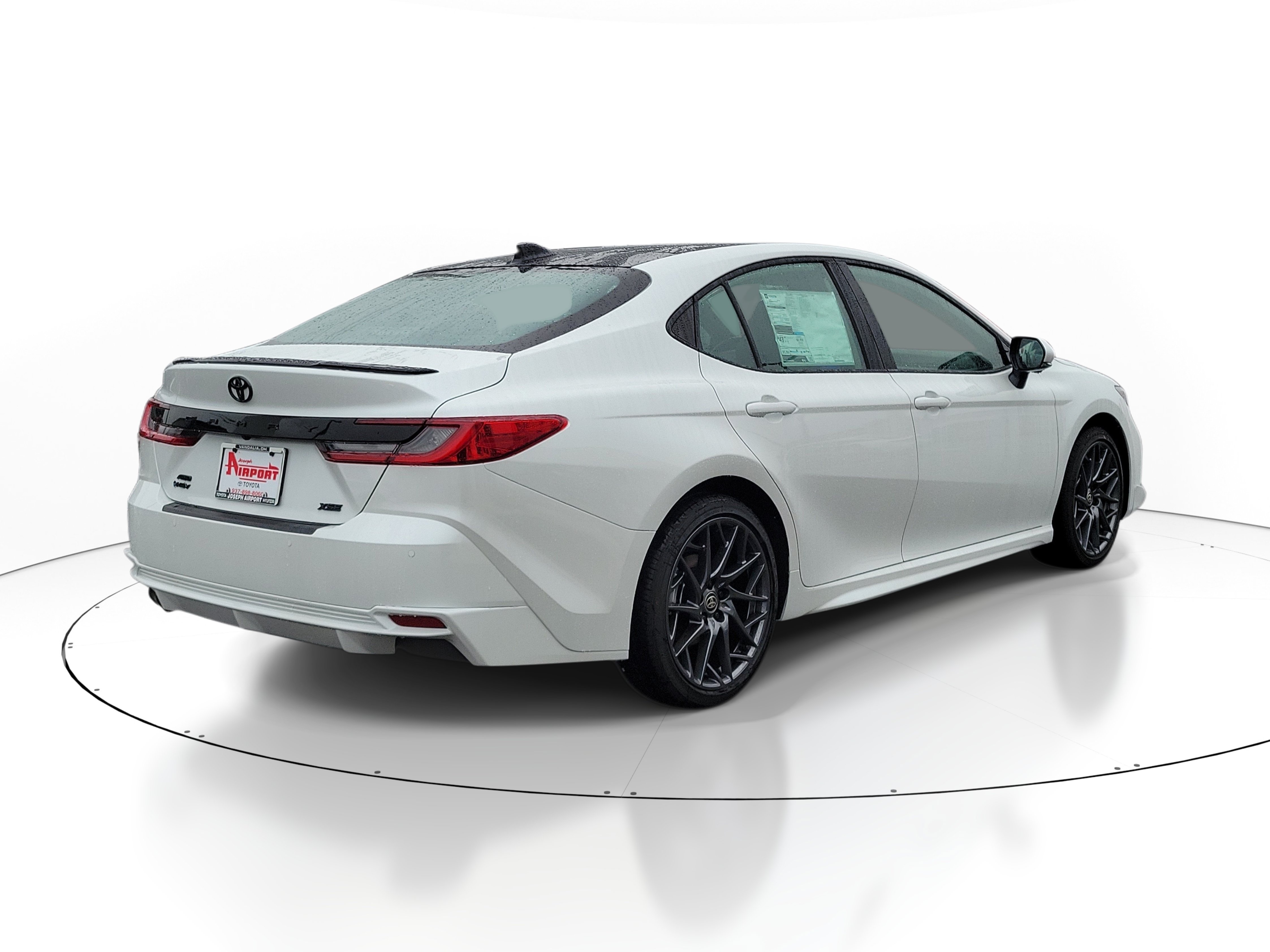 New 2026 Toyota Camry XSE w/ Premium Plus Package AWD/4WD image 4