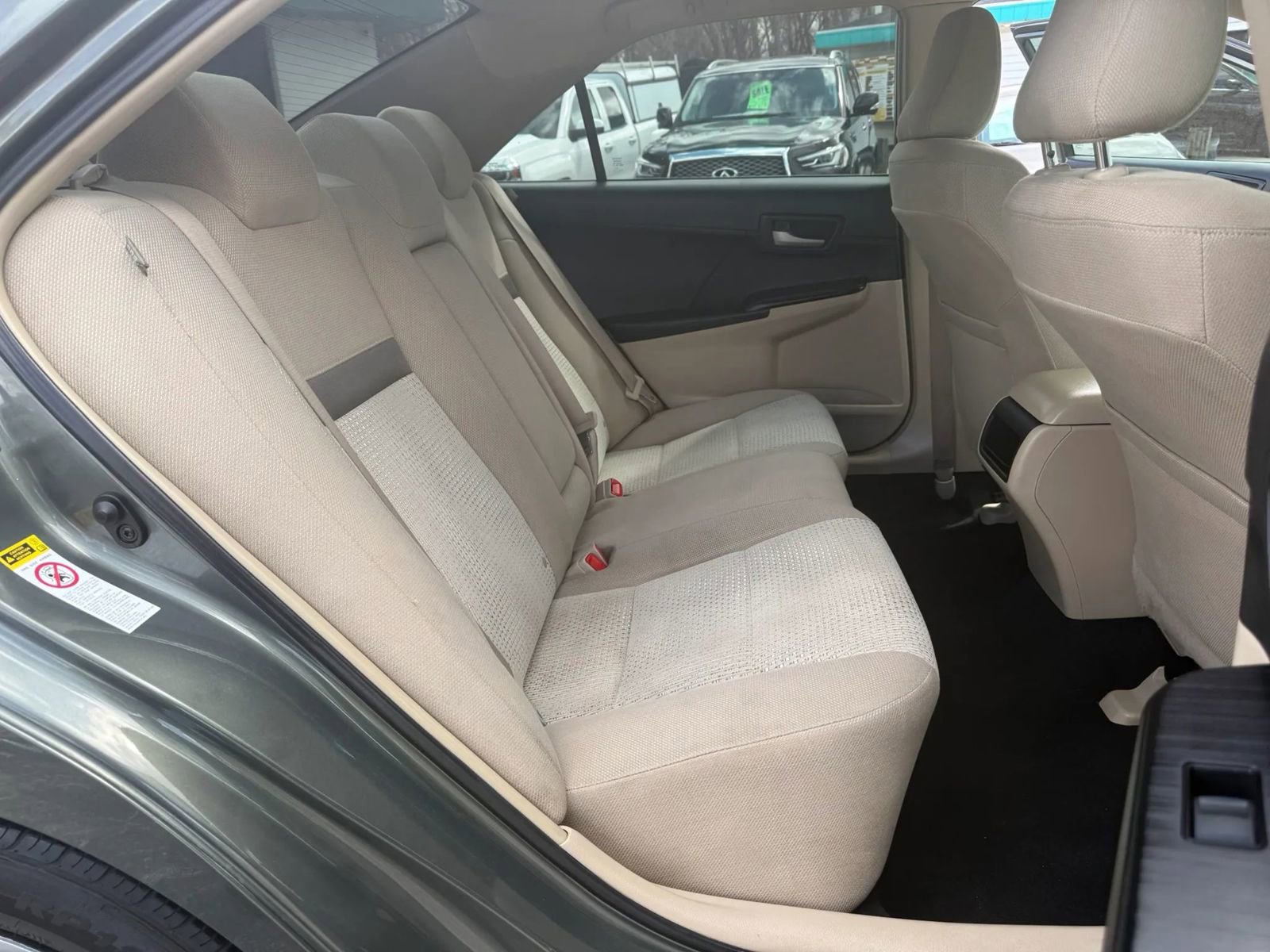 Used 2013 Toyota Camry L image 15