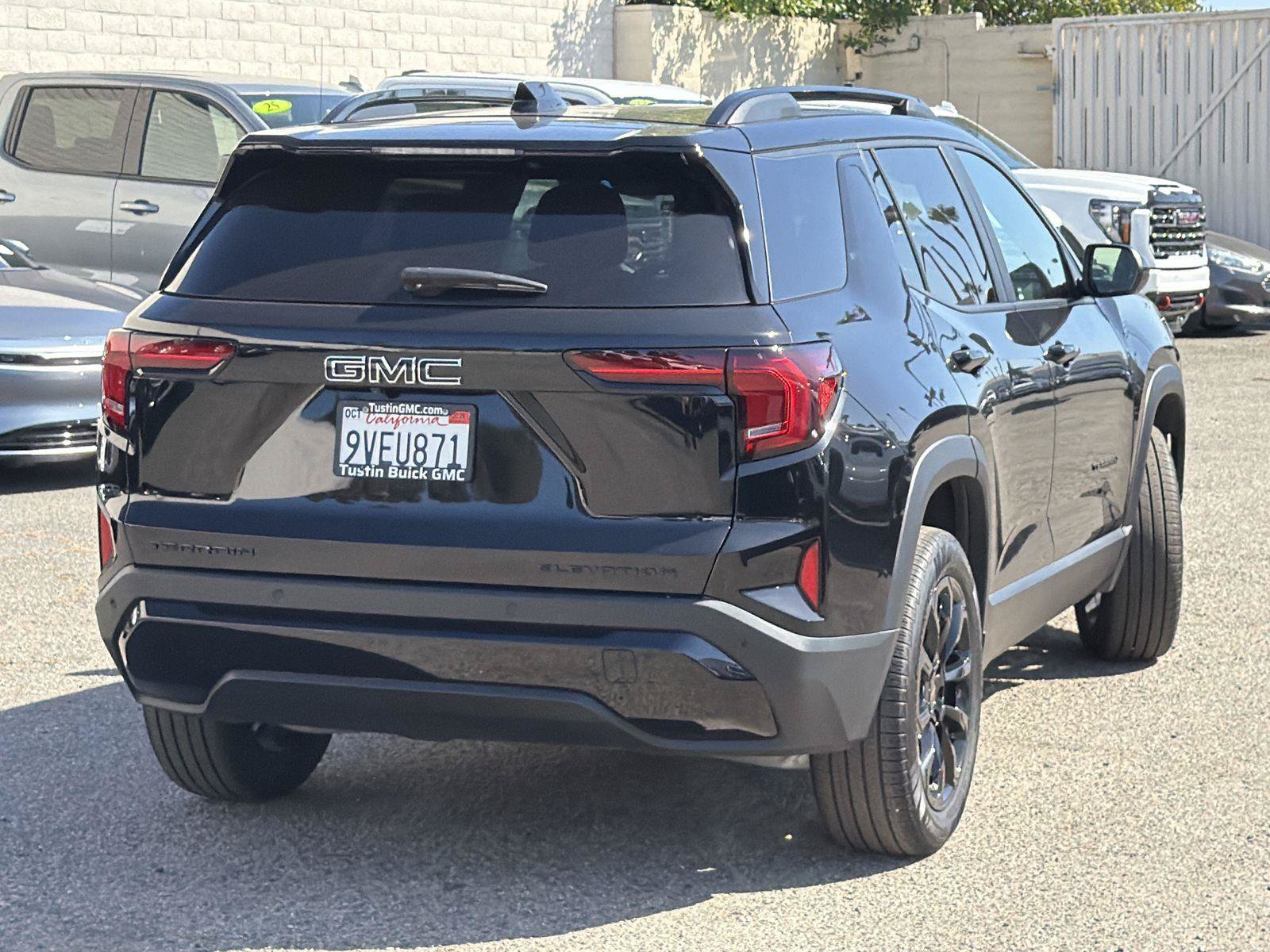 Used 2026 GMC Terrain Elevation w/ Black Edition FWD image 5