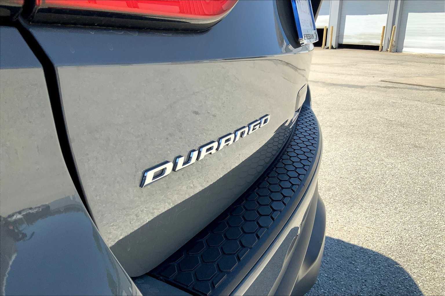 Used 2023 Dodge Durango SXT Launch Edition image 26