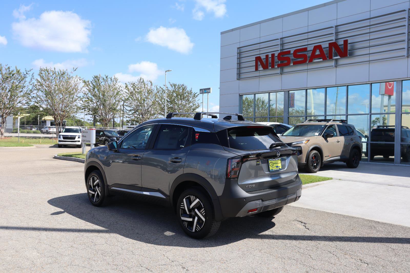 New 2026 Nissan Kicks SV w/ SV Premium Package image 2