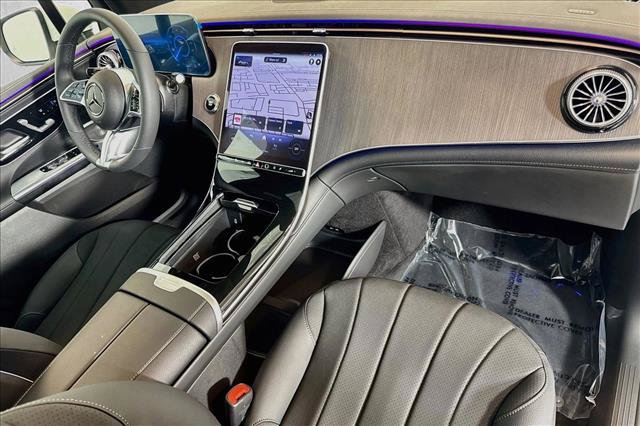 New 2026 Mercedes-Benz EQE 320 4MATIC SUV image 27