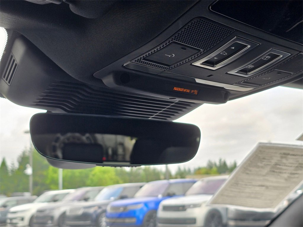 Used 2024 Land Rover Range Rover Evoque S image 15