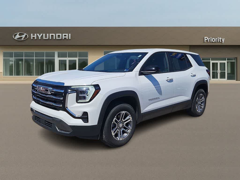 Used 2026 GMC Terrain Elevation