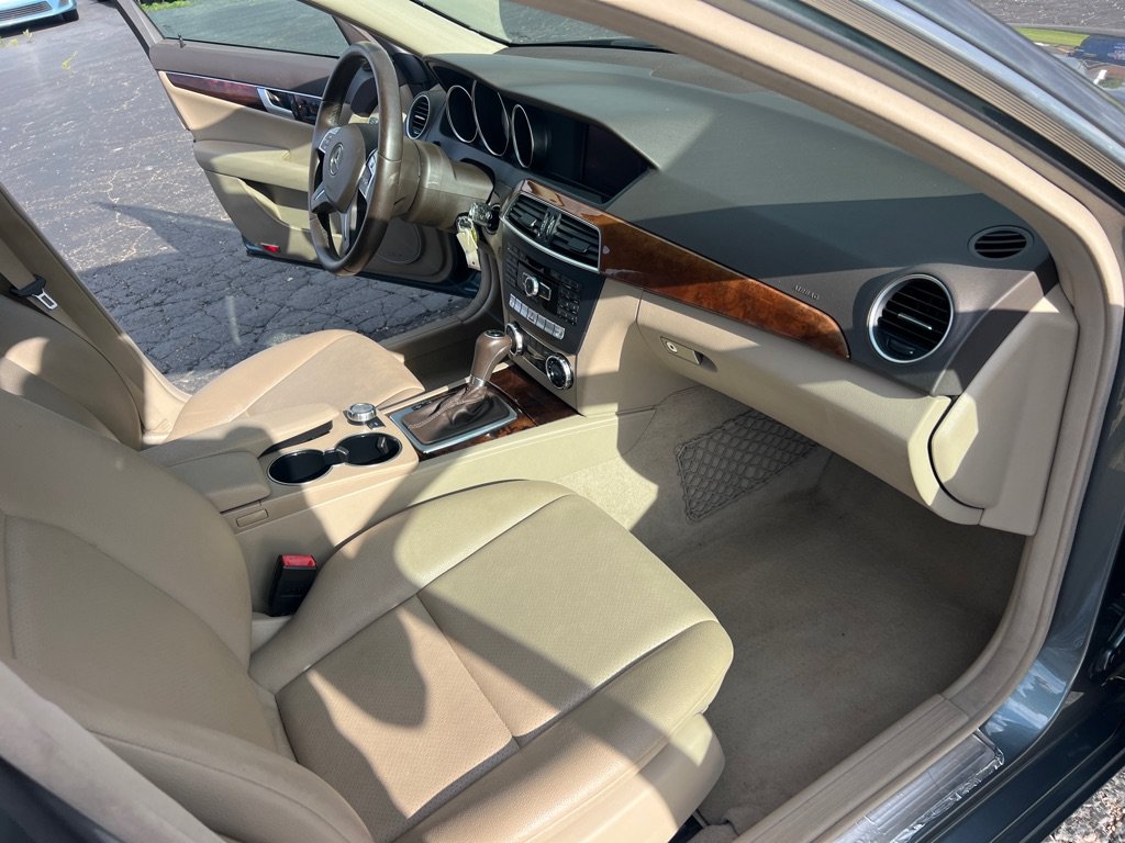 Used 2012 Mercedes-Benz C 300 4MATIC Sedan image 20