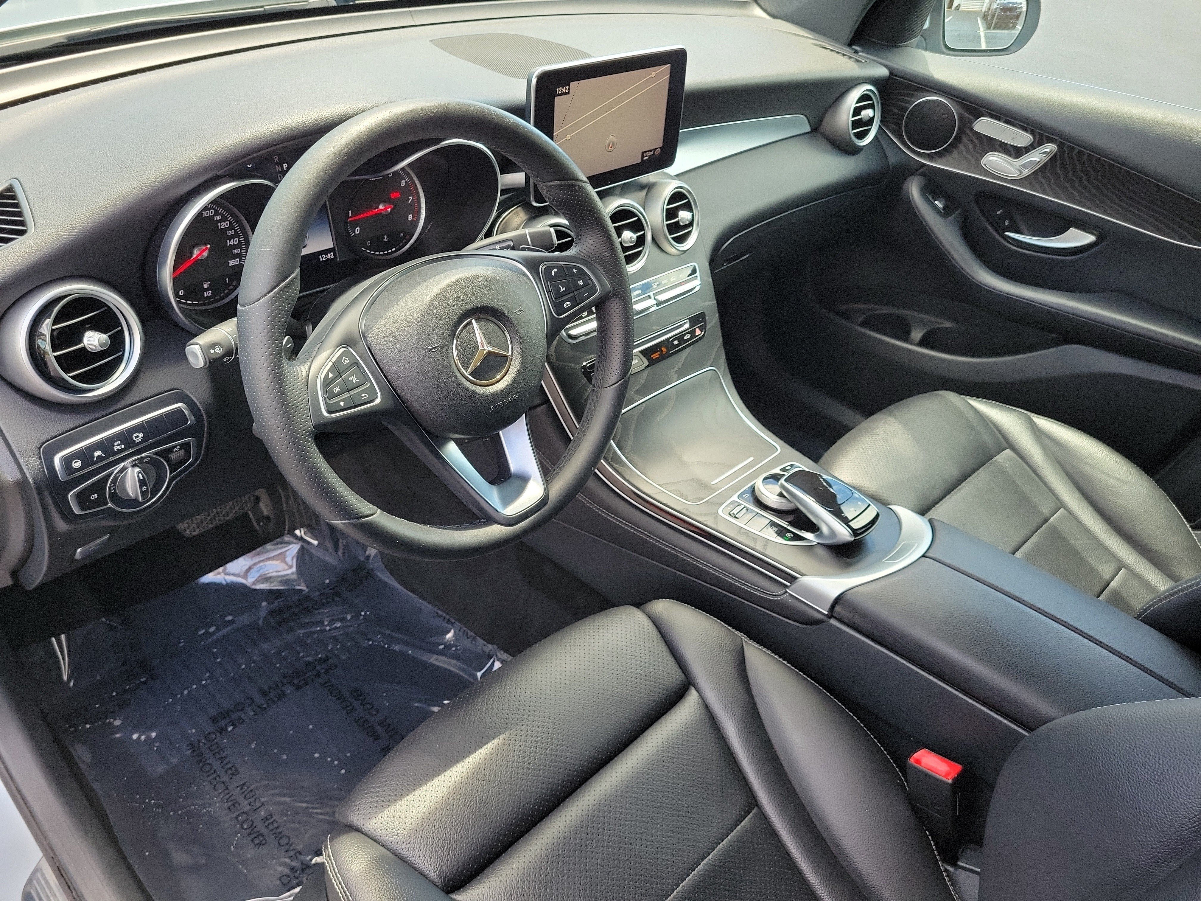 Used 2018 Mercedes-Benz GLC 300 image 22