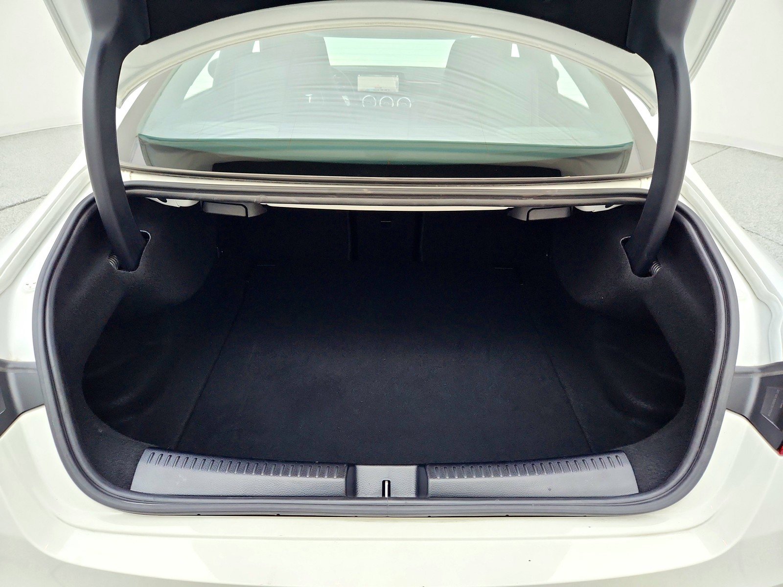 Certified 2021 Mercedes-Benz CLA 250 4MATIC image 29