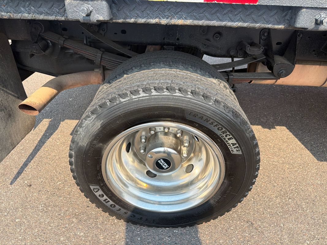 Used 2013 Ford F450 XL w/ Heavy Service Suspension Pkg RWD image 16