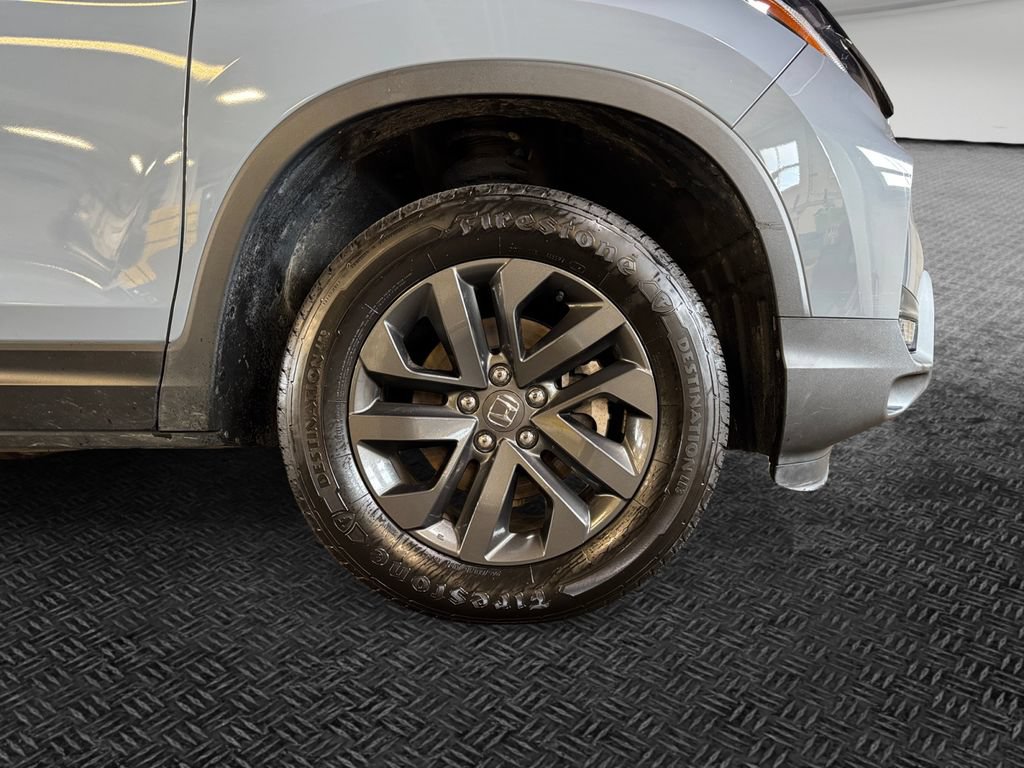 Used 2023 Honda Ridgeline Sport image 11