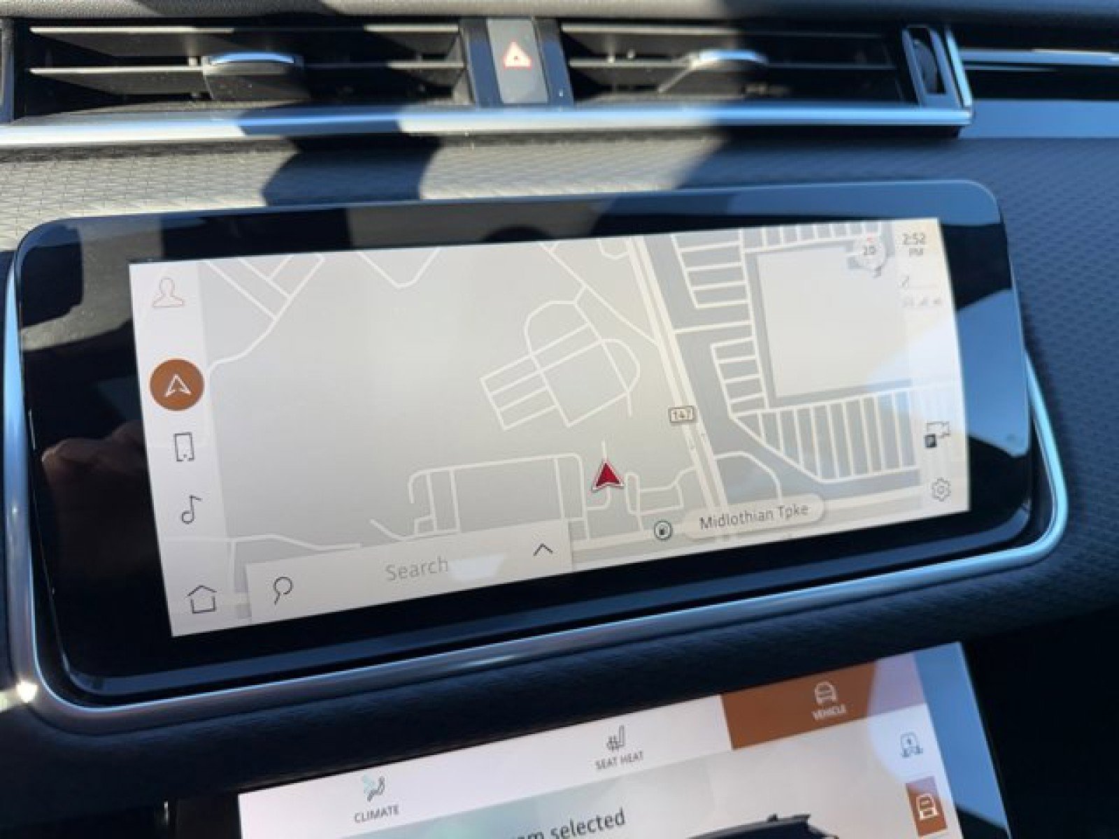 Certified 2023 Land Rover Range Rover Velar R-Dynamic S AWD/4WD image 16
