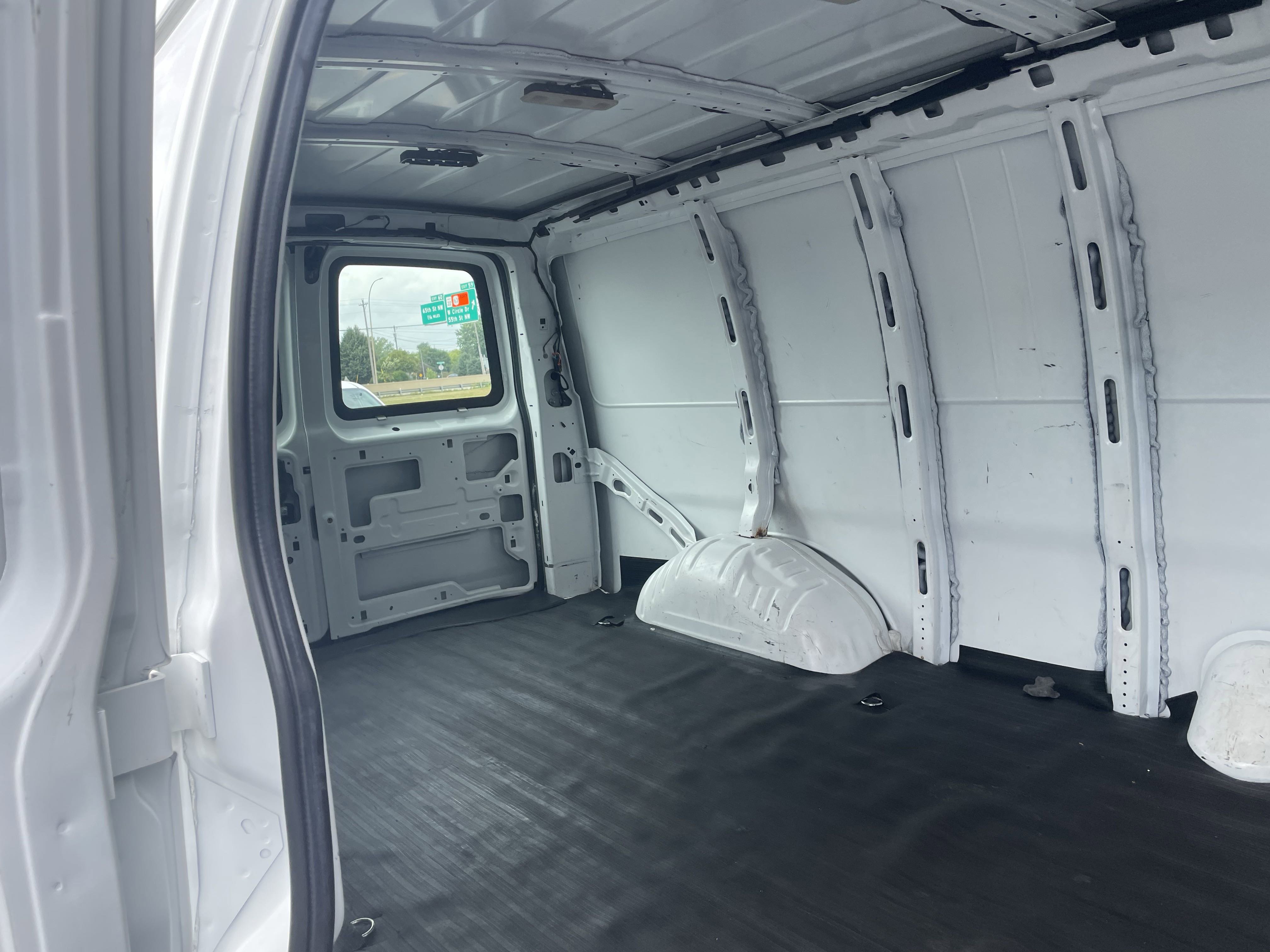 Used 2022 Chevrolet Express 2500 Extended w/ Driver Convenience Package image 12