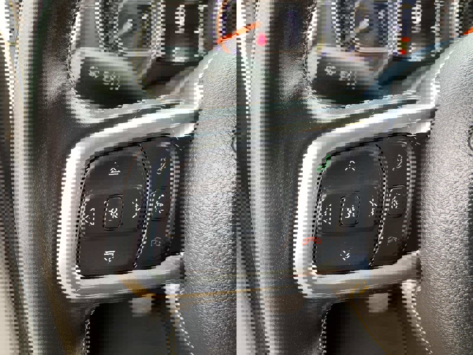 Used 2020 Jeep Wrangler Unlimited Sahara w/ Dual Top Group image 16