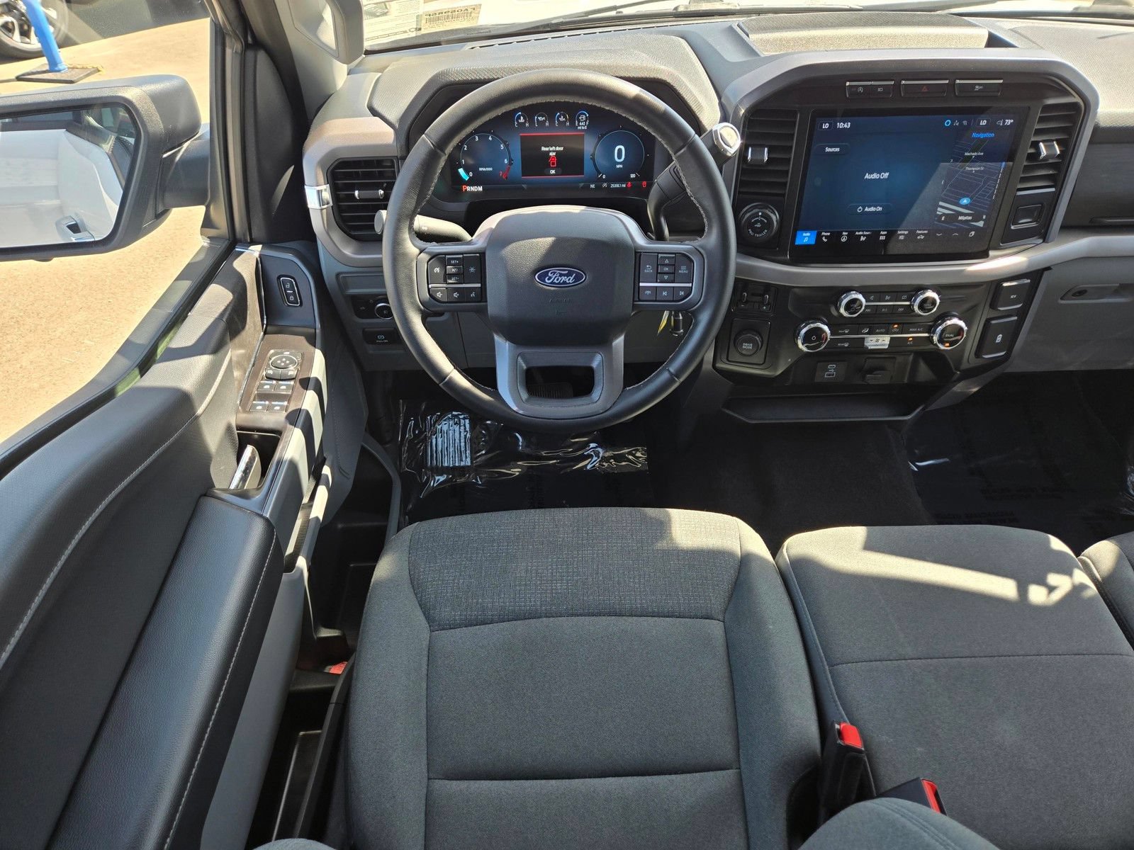 Used 2024 Ford F150 XLT RWD image 17