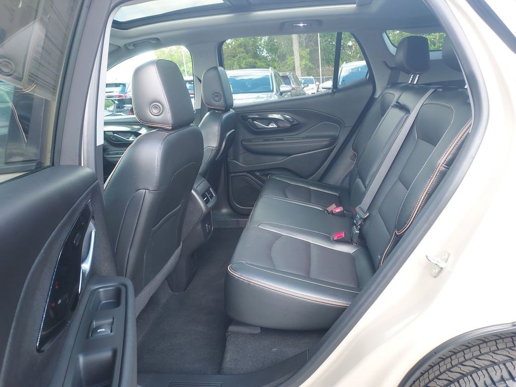 Used 2022 GMC Terrain AT4 w/ Infotainment Package II AWD/4WD image 27