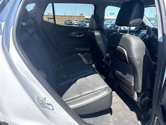 Certified 2023 GMC Terrain SLT w/ Infotainment Package II AWD/4WD image 28