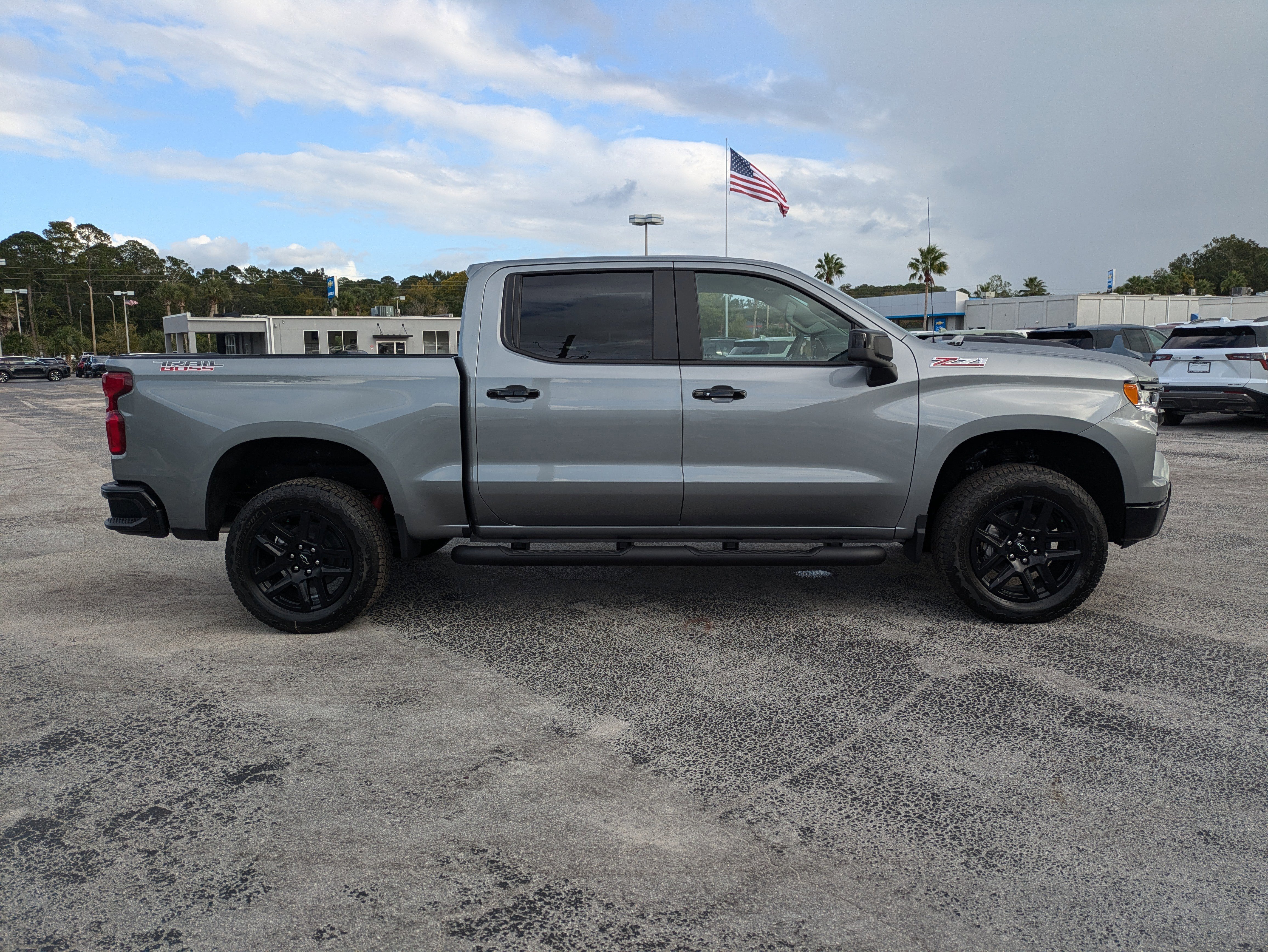 New 2026 Chevrolet Silverado 1500 LT Trail Boss w/ Convenience Package II image 3