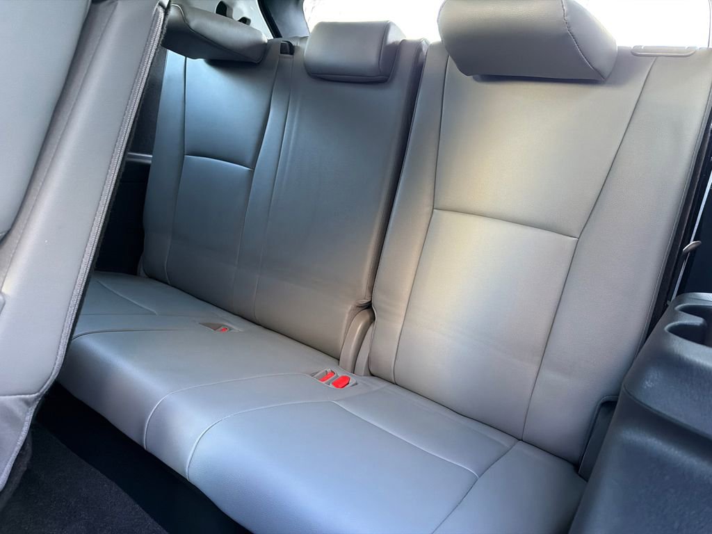 Used 2023 Toyota Highlander XLE image 18