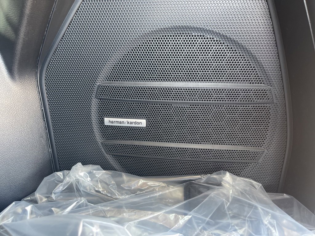 Certified 2025 Subaru Ascent Touring image 11