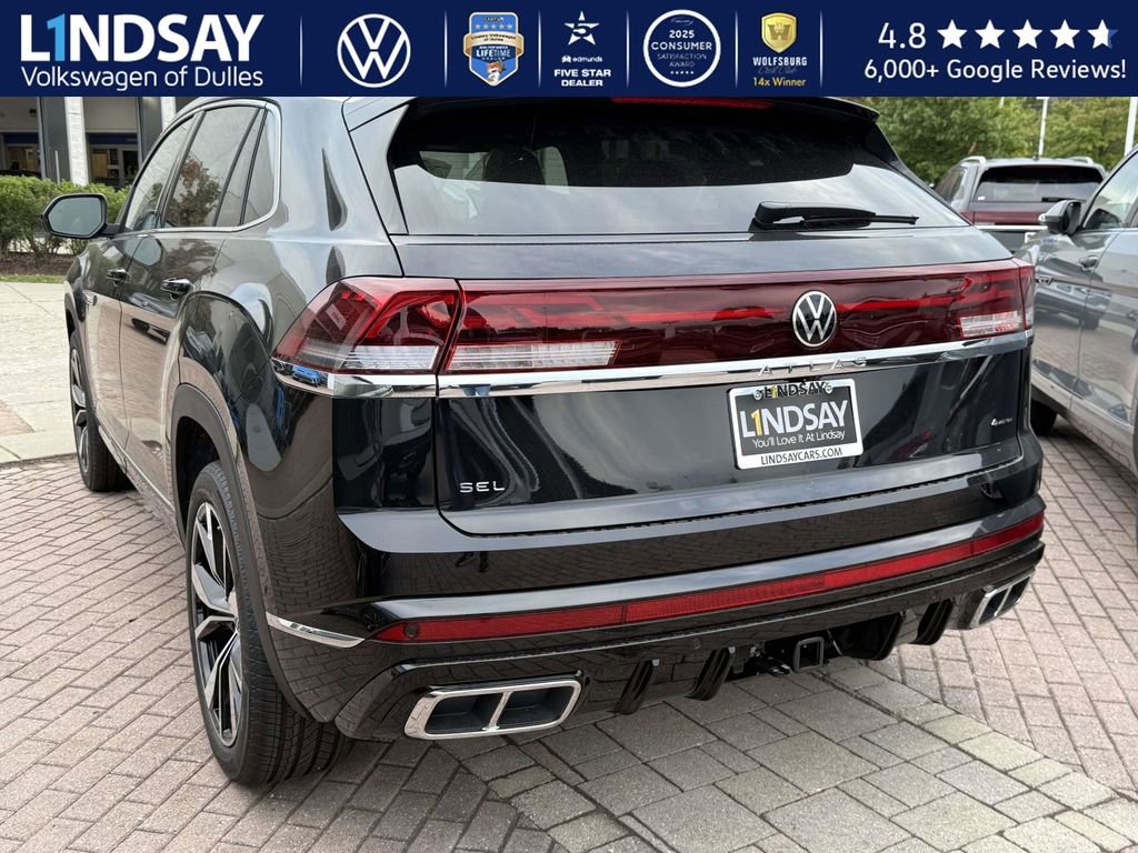 New 2026 Volkswagen Atlas Cross Sport SEL Premium R-Line image 4