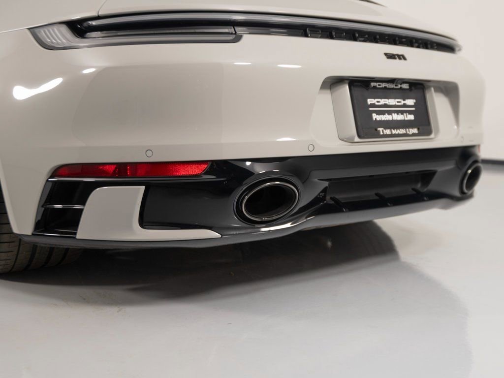 Certified 2022 Porsche 911 Targa 4S image 16