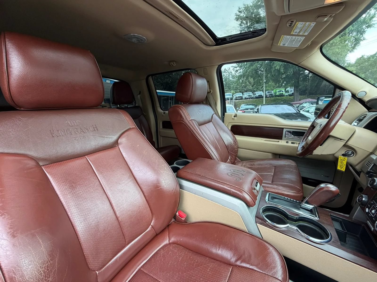 Used 2014 Ford F150 King Ranch w/ King Ranch Luxury Package AWD/4WD image 27