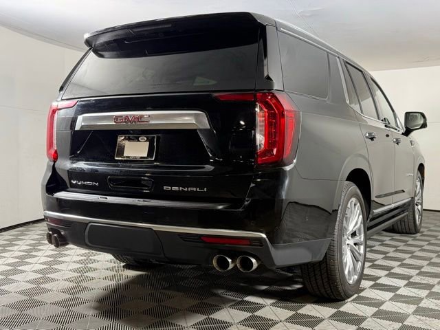 Used 2023 GMC Yukon Denali w/ Denali Reserve Package image 7