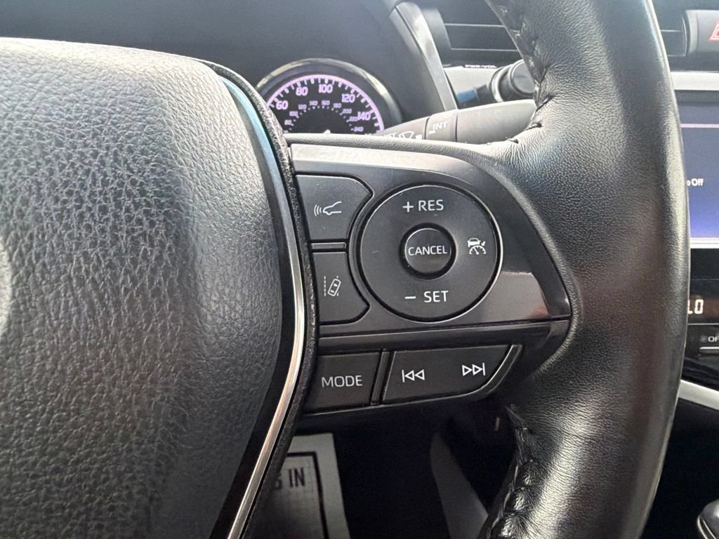 Used 2019 Toyota Camry SE FWD image 30