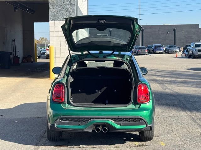 Used 2023 MINI Cooper S image 29