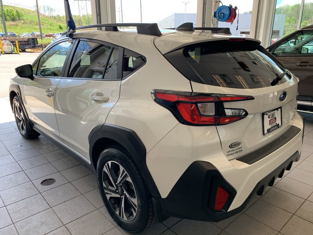 Certified 2024 Subaru Crosstrek 2.0i Premium AWD/4WD image 14