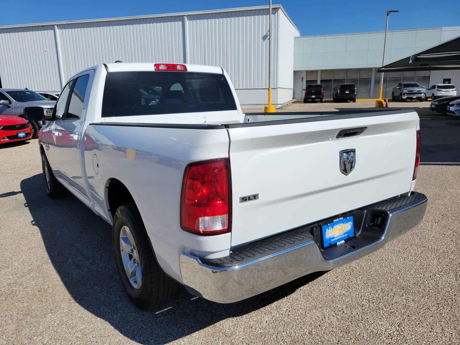 Used 2021 RAM 1500 Classic SLT RWD image 12