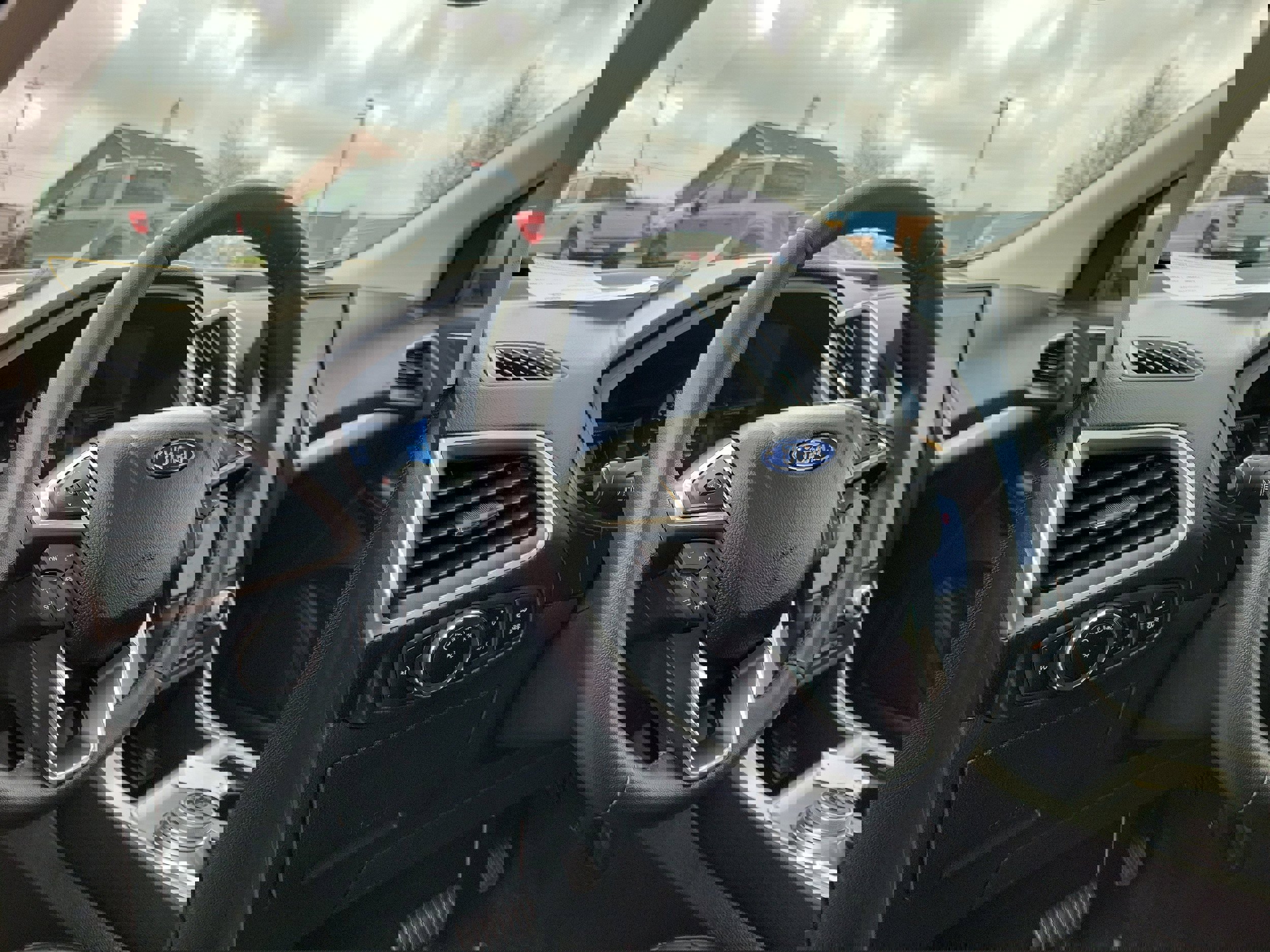 Certified 2023 Ford Edge SEL w/ Convenience Package image 21