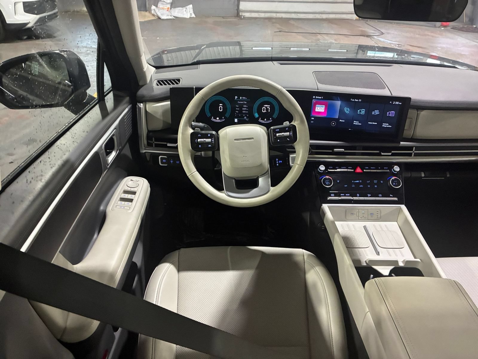 Used 2026 Hyundai Santa Fe SEL FWD image 30