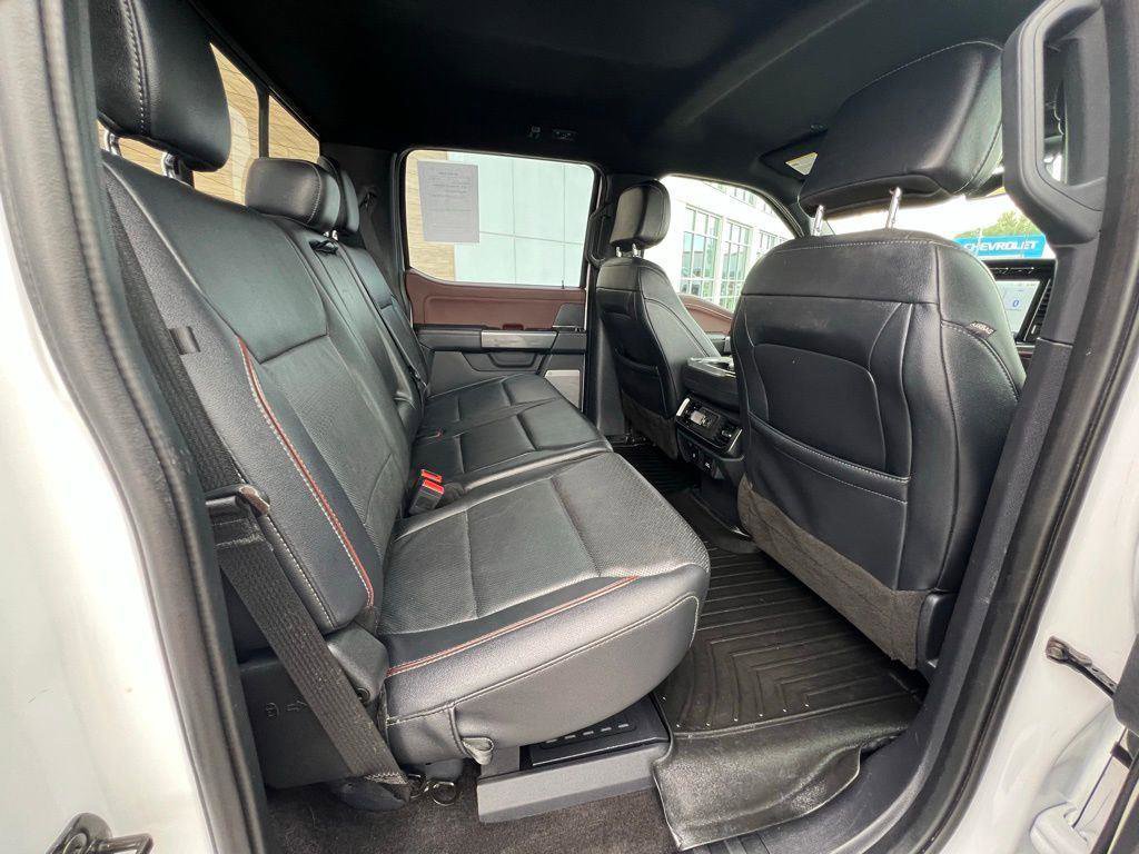 Used 2022 Ford F150 Lariat image 17